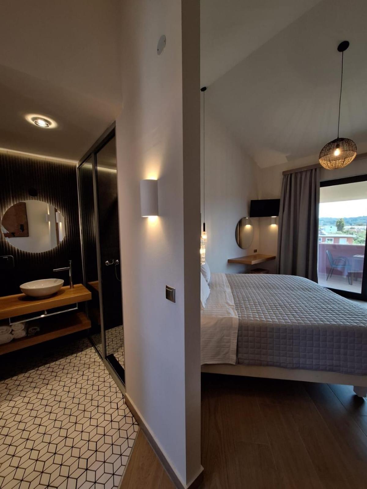 Aparthotel Legends Corfu *