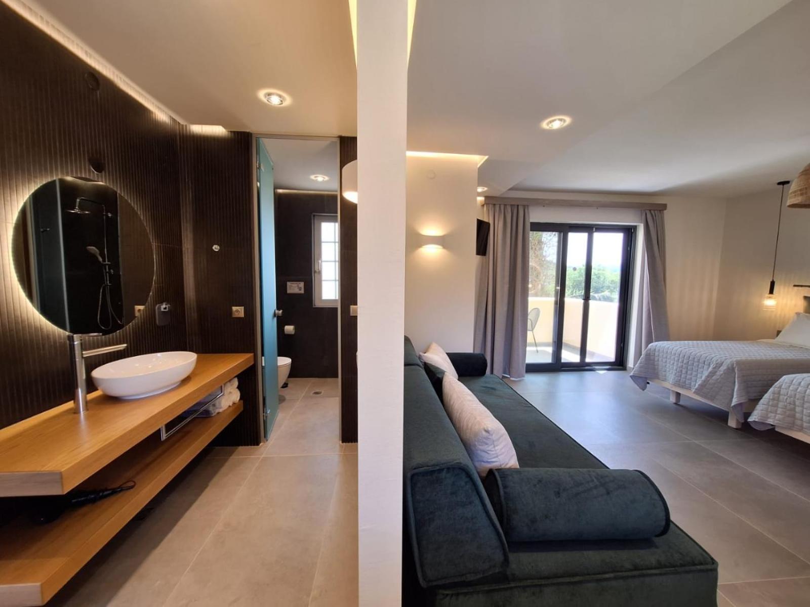 Aparthotel Legends Corfu
